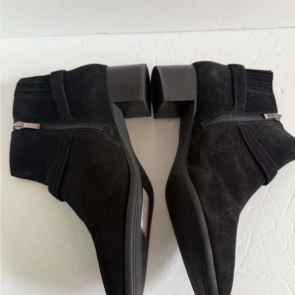 Essex Lane Black Ankle Booties with Suede Finish - Picture 9 of 16